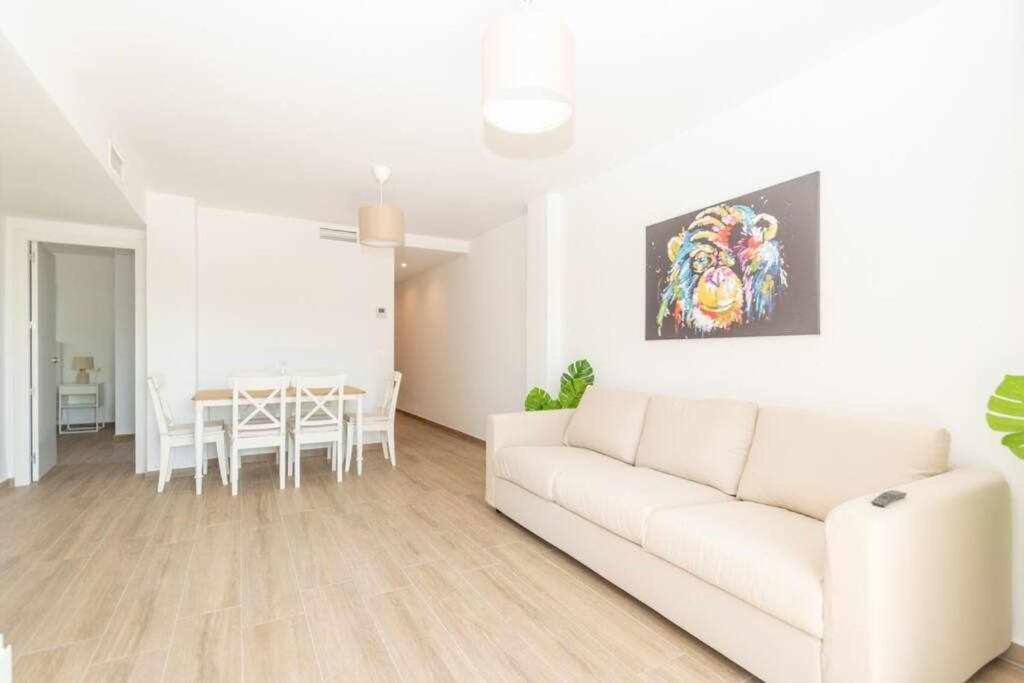 Appartement Santa Marta Al Lado De Servicios Y De La Playa Benalmádena